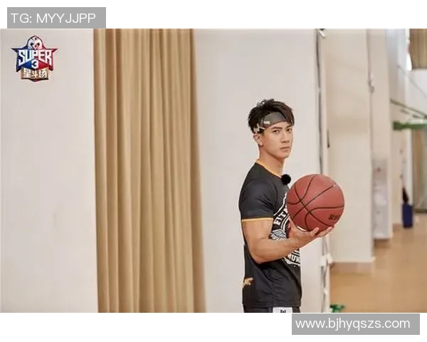 吴尊对篮球明星的热情回应引发粉丝热议与关注